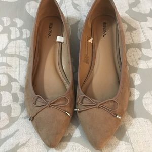 Merona pointy toe beige ballet flats
